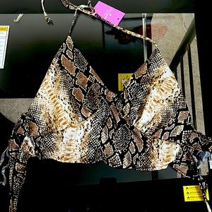 Cute Snake print tank top with open back